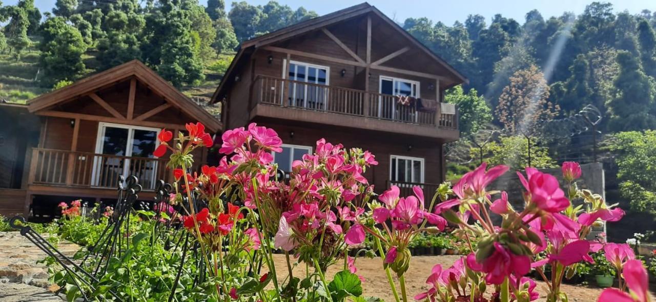 Vanprastha Resorts Dwarahat Exterior photo